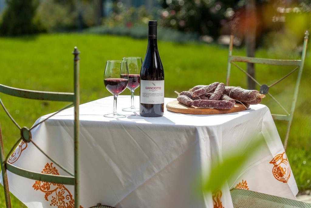 Tenuta Saiano Resort Torriana 外观 照片