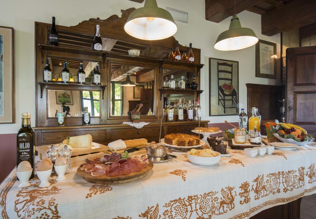 Tenuta Saiano Resort Torriana 外观 照片